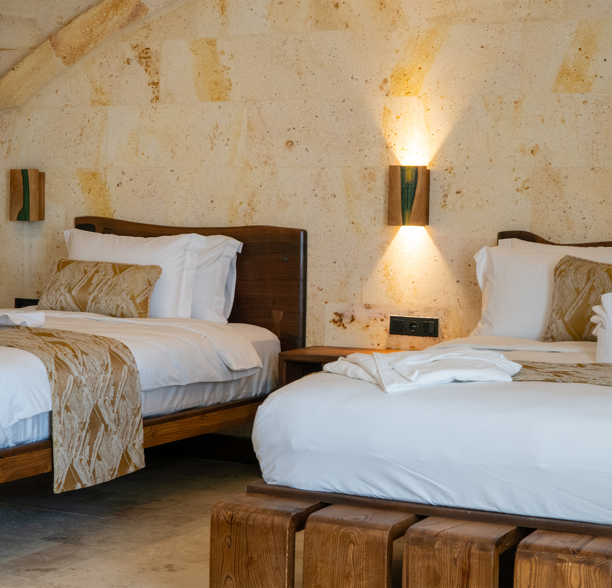 Hypium Otel Triple Oda